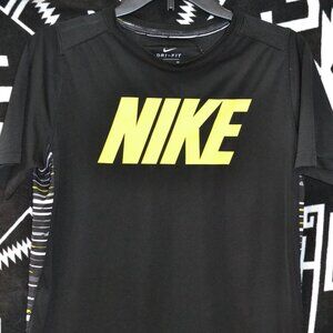 Nike - XL _ Drifit TShirt - Black/Yellow